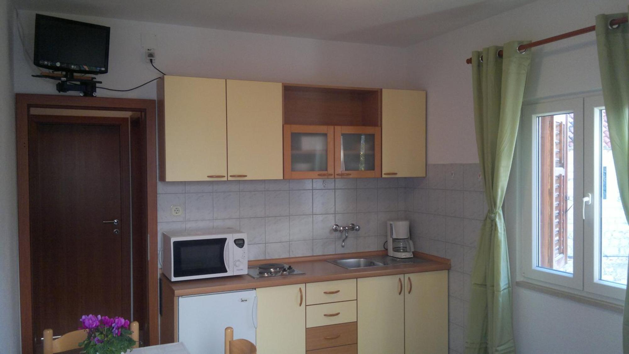 House Racic Apartment Bol Exterior photo