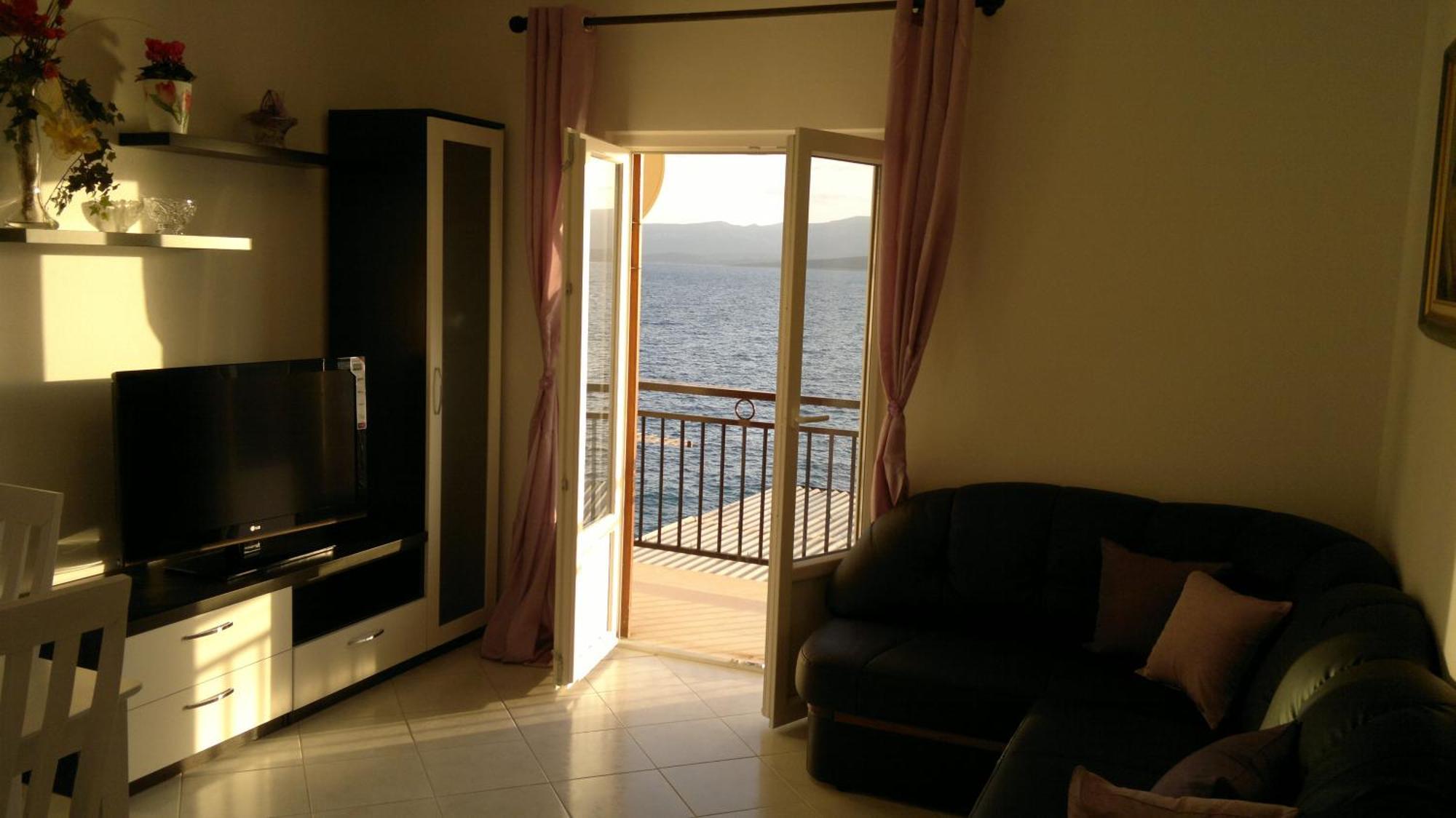 House Racic Apartment Bol Exterior photo